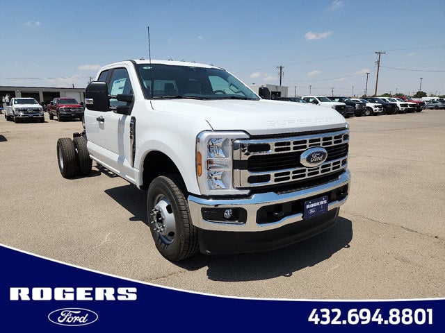 2025 Ford Super Duty F-350 DRW